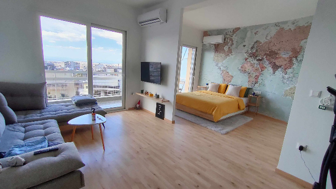Rénovation de A à Z d'un appartement avec levée de cloisons et rajout de portes coulissantes